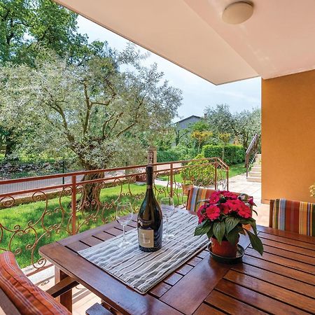 Stunning Apartment In Umag With Wifi Exterior photo